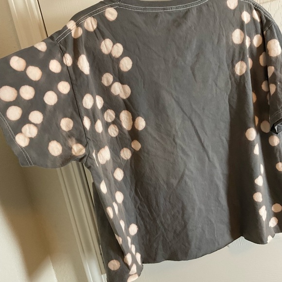Goosebumps Bleach Dye Crop Tee Shirt in size X-Large - Picture 8 of 10